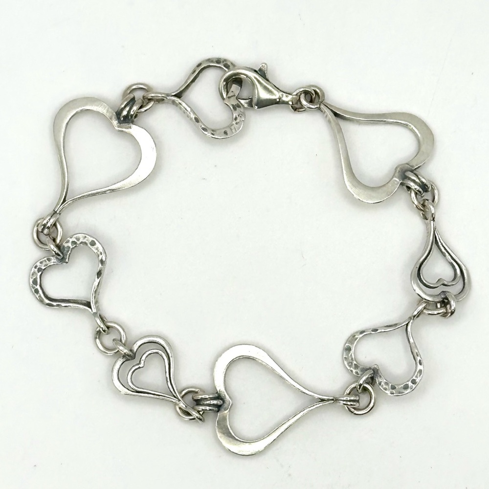 Silpada Retired B1701 Sterling  Silver “Spread The Love” Heart Bracelet
